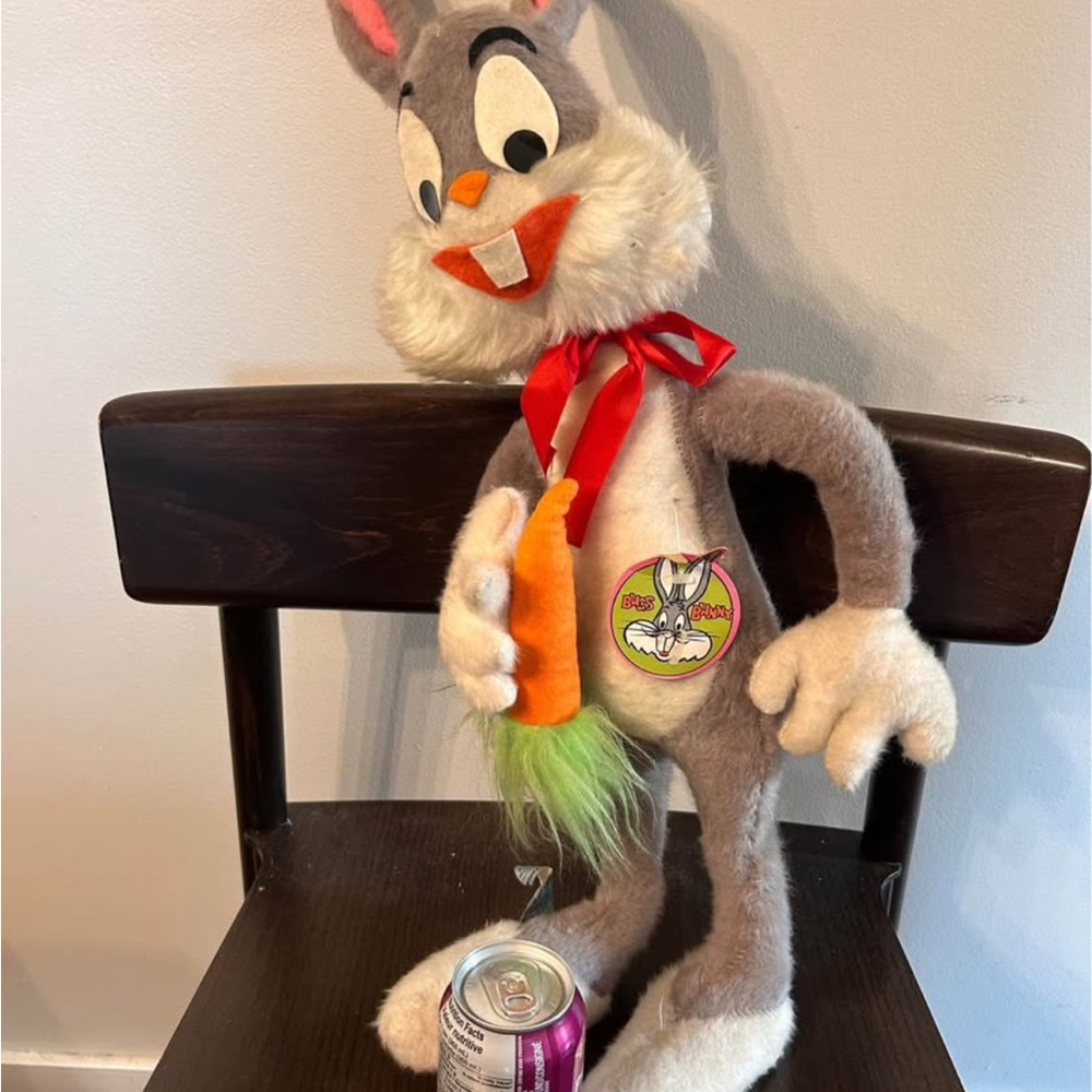Vintage 1970s Bugs Bunny wire Plush with Carrot TAGS STILL ATTACHED